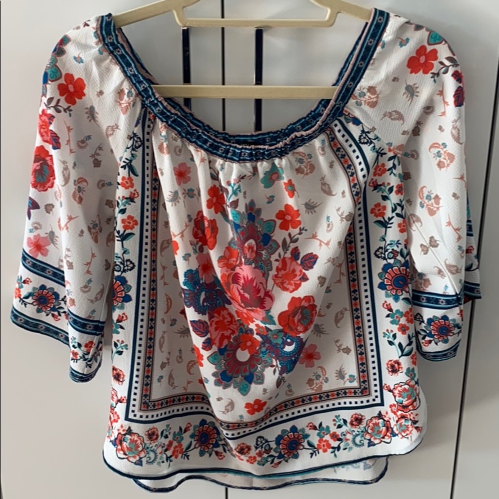 Forever21 off shoulder printed top